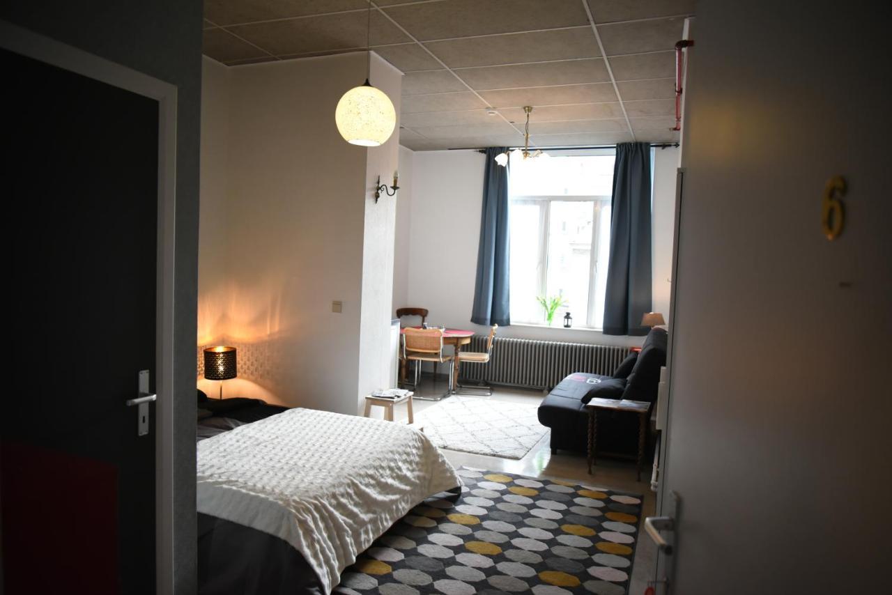 Le Piercot Hotel Liege Phòng bức ảnh
